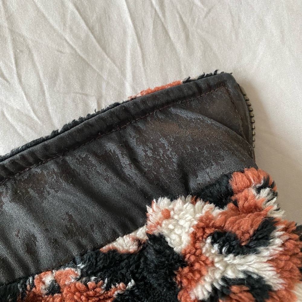 OutBack Fleece Riding Vest - Picture 7 of 12